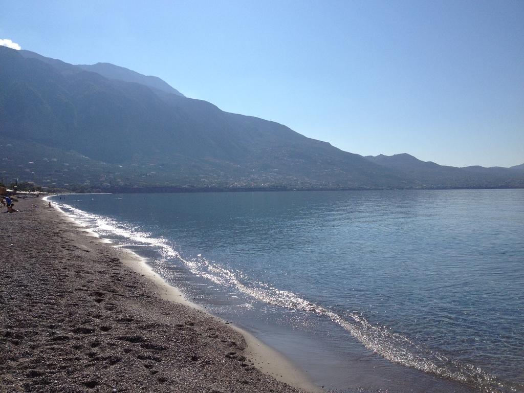 Verga Apartments & Suites Kalamata Exterior photo